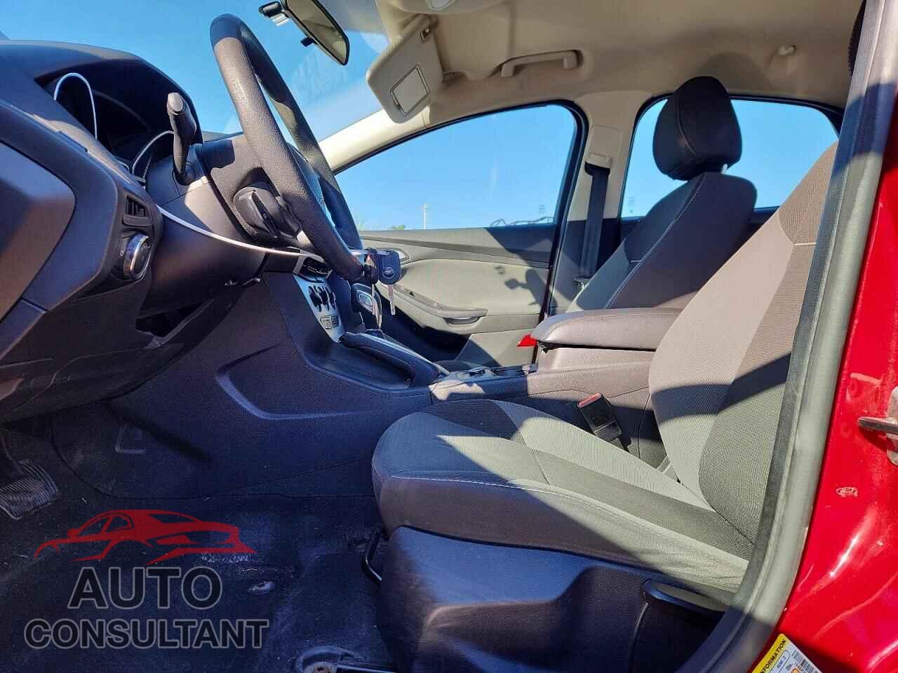 FORD FOCUS 2013 - 1FADP3K21DL261032