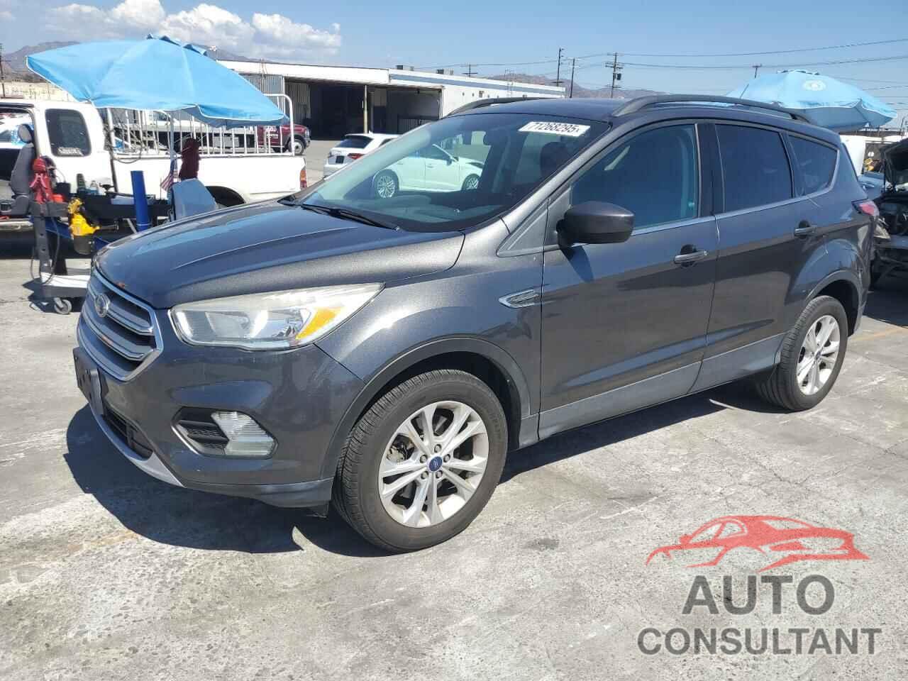 FORD ESCAPE 2018 - 1FMCU9GD0JUA10791