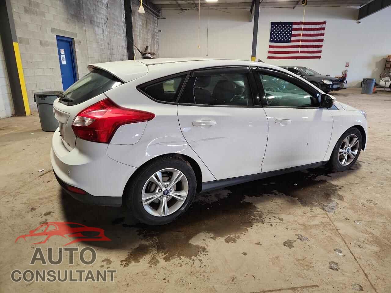 FORD FOCUS 2014 - 1FADP3K26EL288566