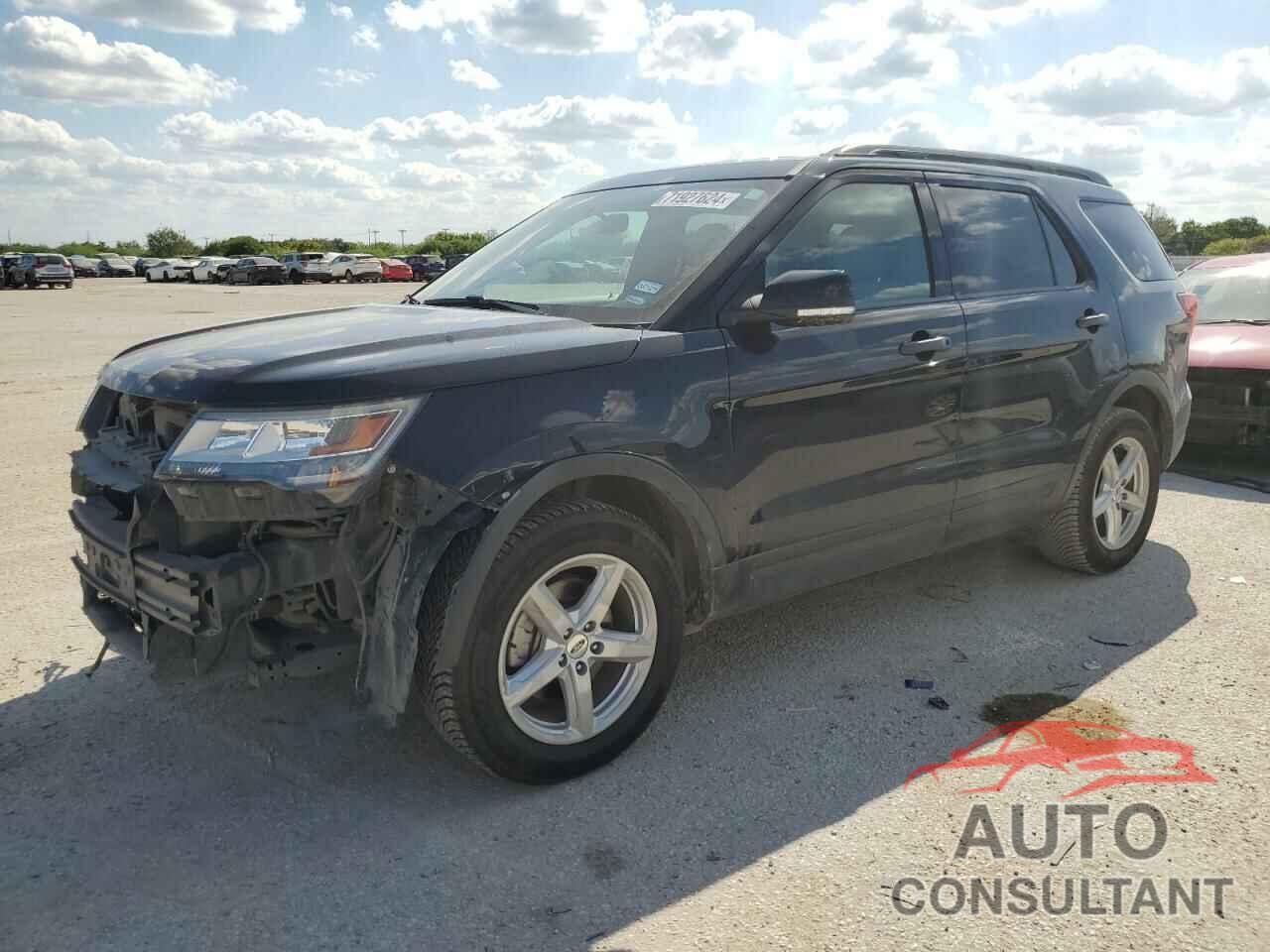 FORD EXPLORER 2018 - 1FM5K7B81JGB30014