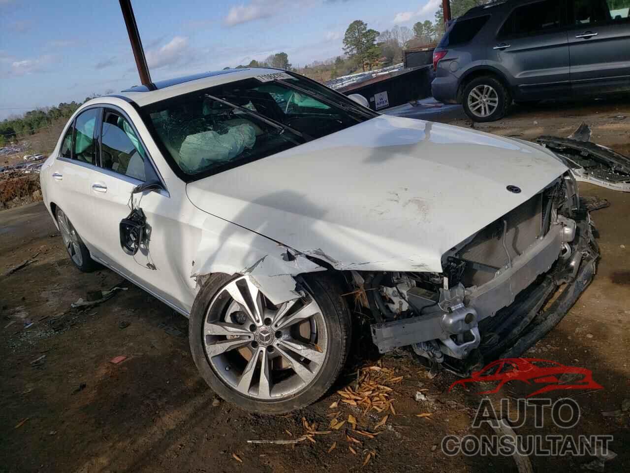 MERCEDES-BENZ C-CLASS 2018 - 55SWF4JB0JU244524