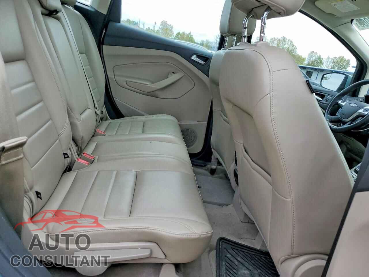 FORD CMAX 2014 - 1FADP5BU7EL514613