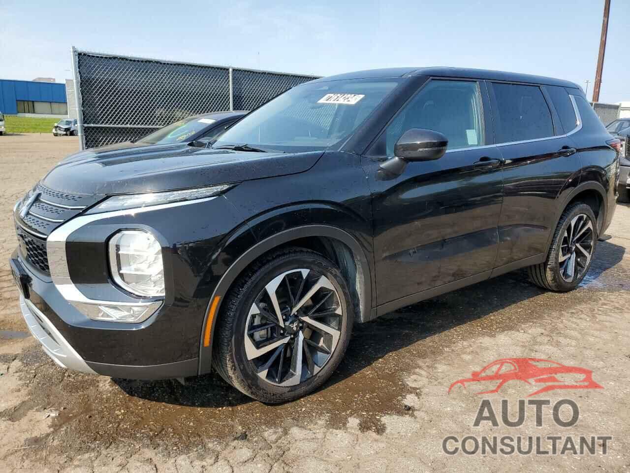 MITSUBISHI OUTLANDER 2023 - JA4J3UA85PZ026827