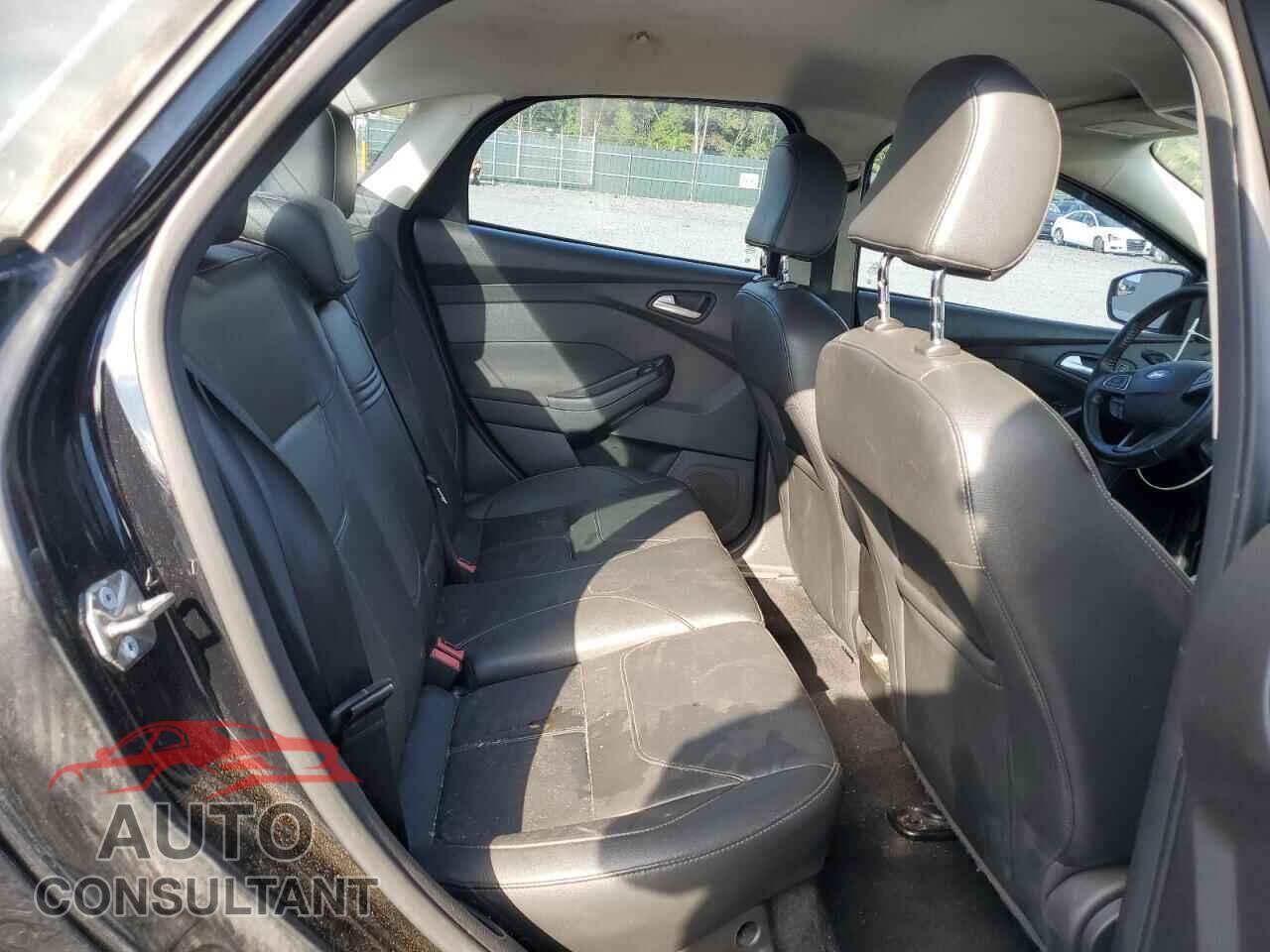 FORD FOCUS 2016 - 1FADP3F21GL223928