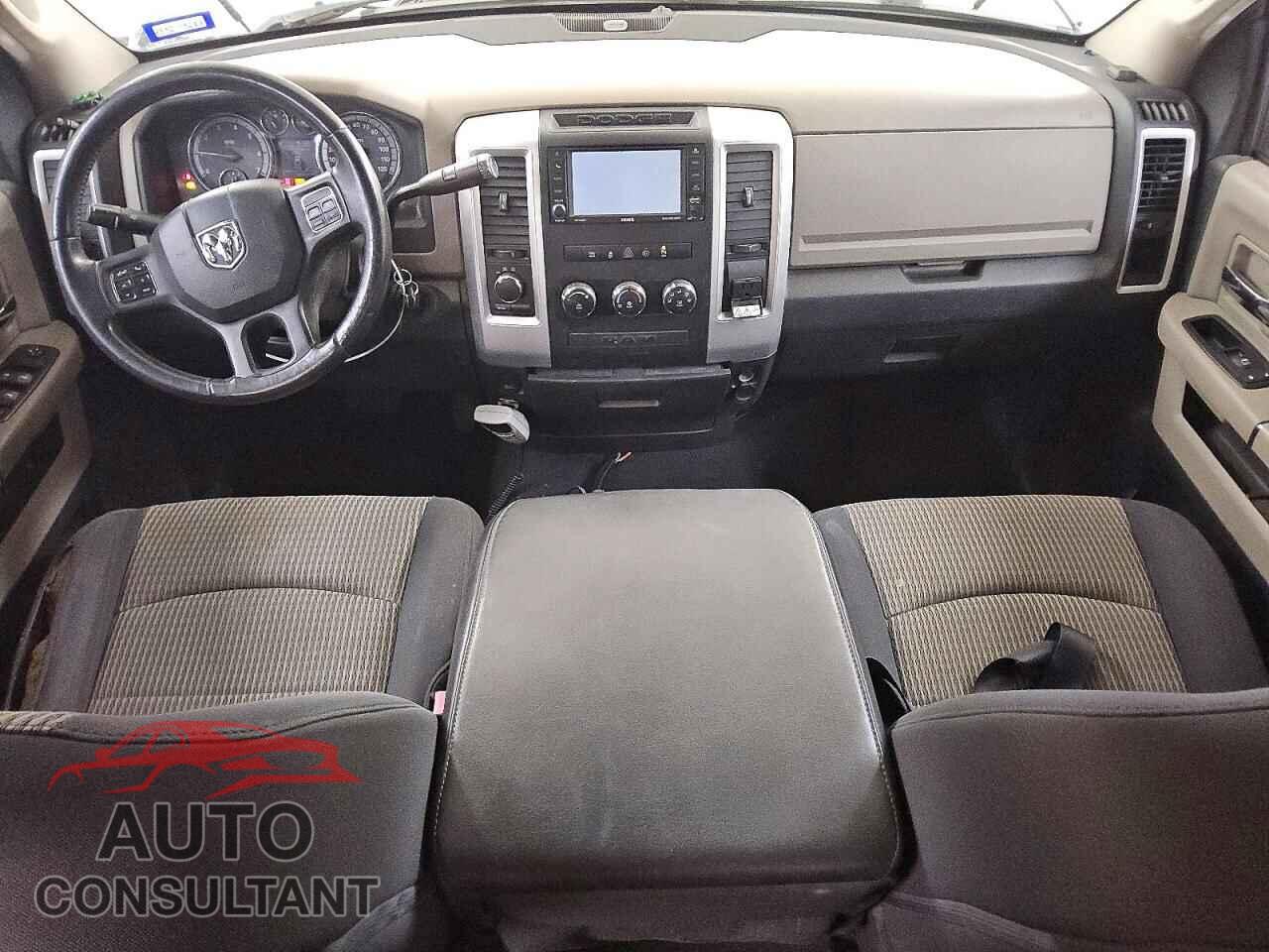 DODGE RAM 1500 2012 - 1C6RD7GP6CS211551