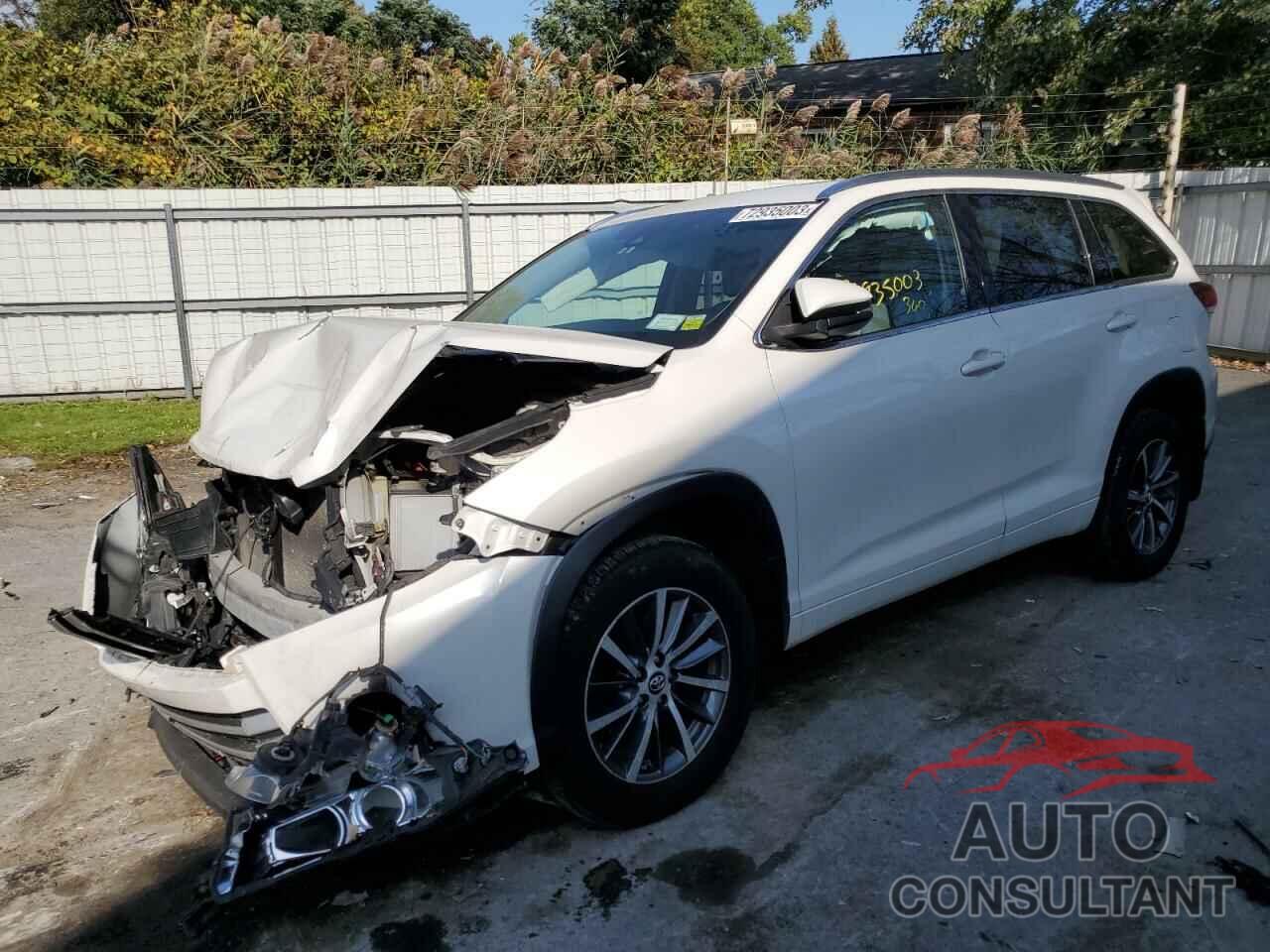 TOYOTA HIGHLANDER 2017 - 5TDJZRFH0HS459839