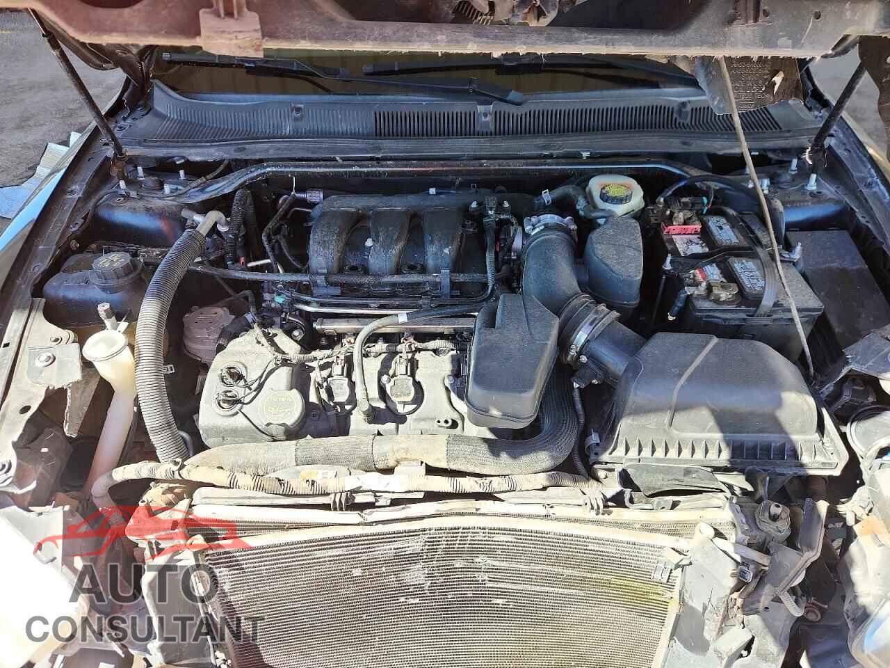 FORD TAURUS 2015 - 1FAHP2E85FG100612