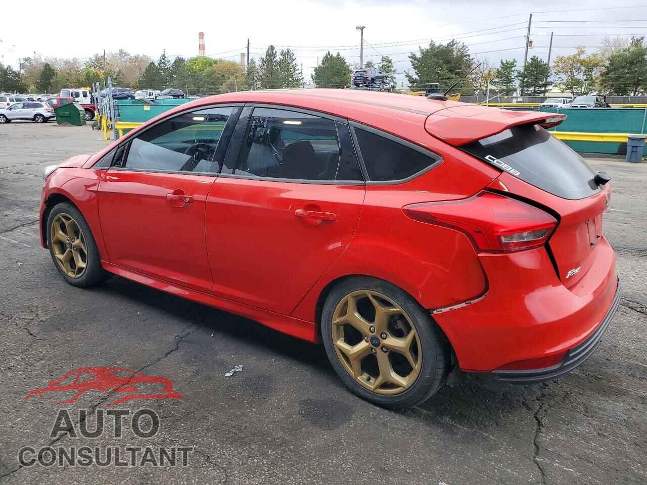 FORD FOCUS 2017 - 1FADP3L94HL229855