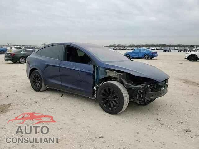 TESLA MODEL X 2017 - 5YJXCAE27HF076740