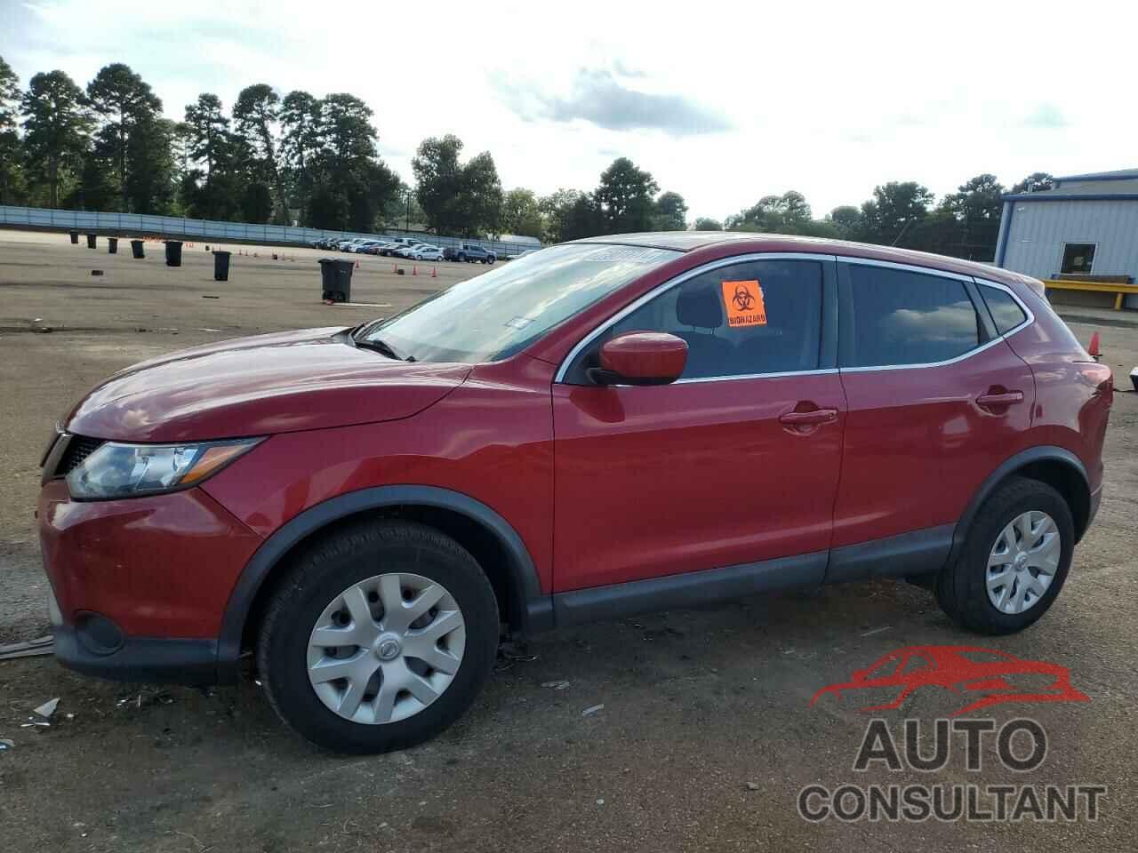 NISSAN ROGUE 2018 - JN1BJ1CR7JW255994