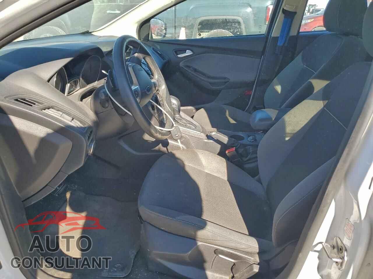 FORD FOCUS 2013 - 1FADP3K21DL248202