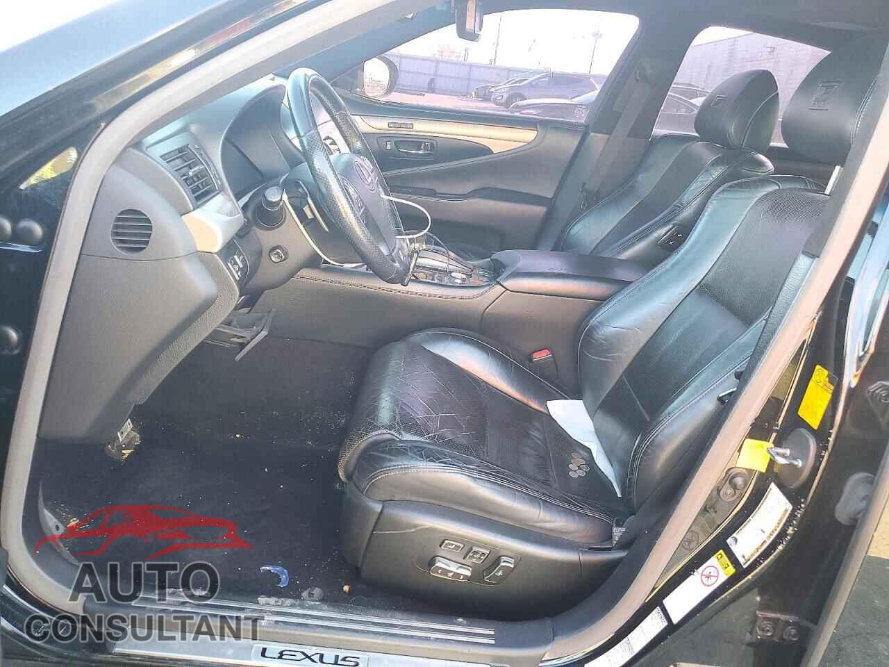 LEXUS LS460 2013 - JTHCL5EF9D5016705