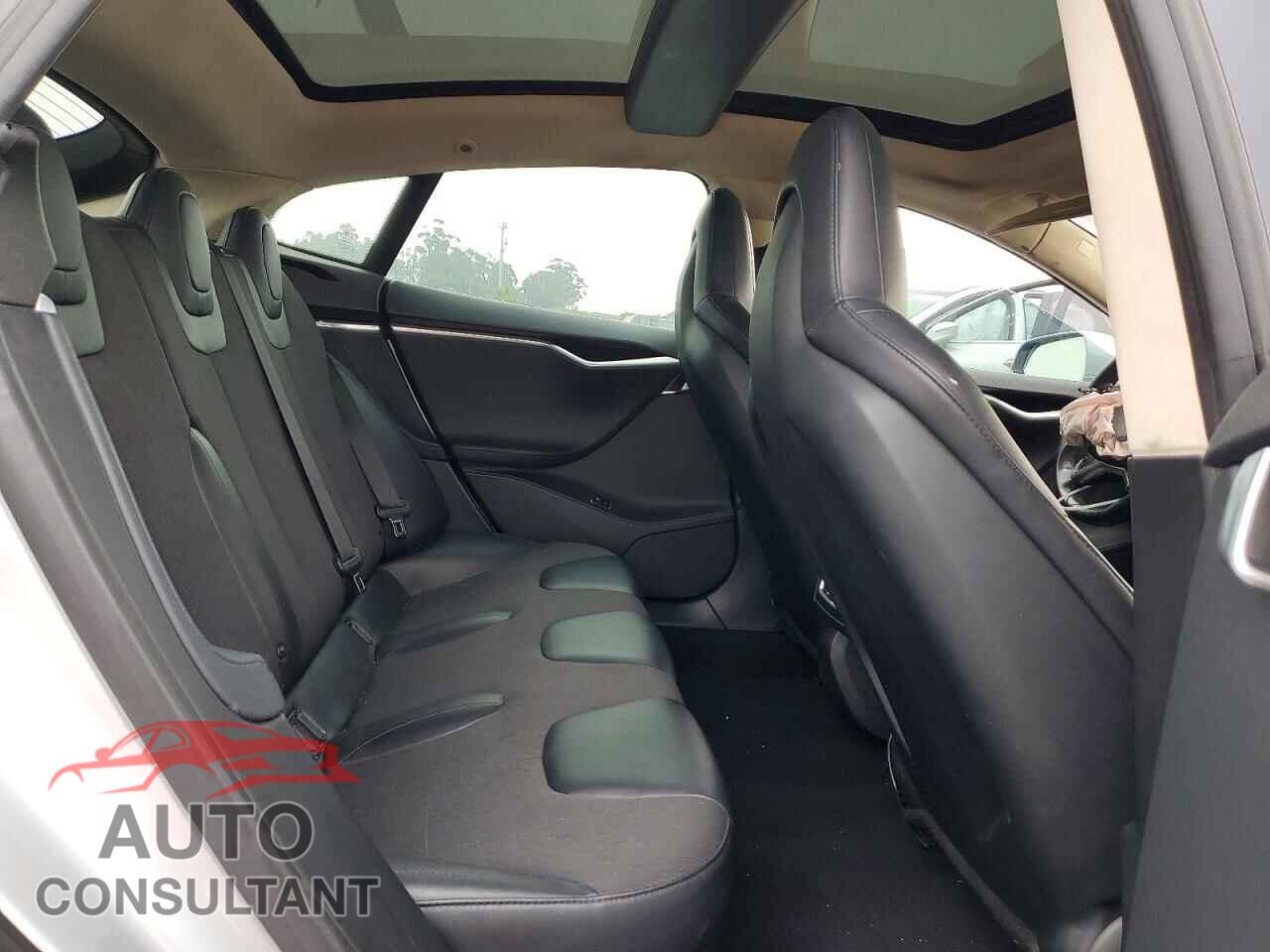 TESLA MODEL S 2014 - 5YJSA1S17EFP33222
