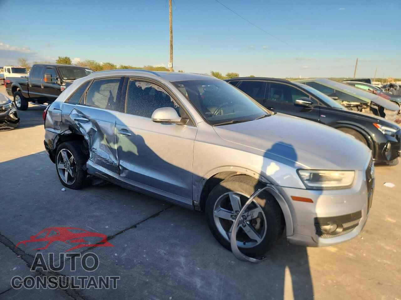AUDI Q3 2015 - WA1EFCFS1FR010985