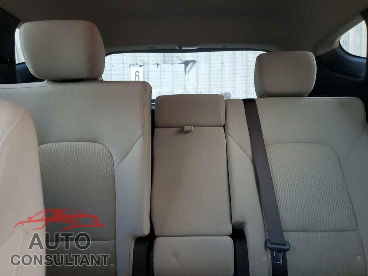 HYUNDAI SANTA FE 2016 - 5XYZTDLB3GG347328
