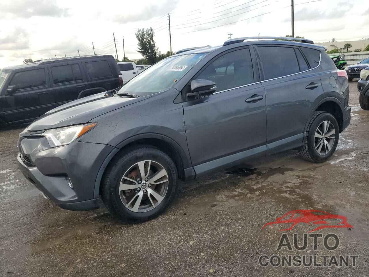 TOYOTA RAV4 2017 - JTMWFREV2HD101868