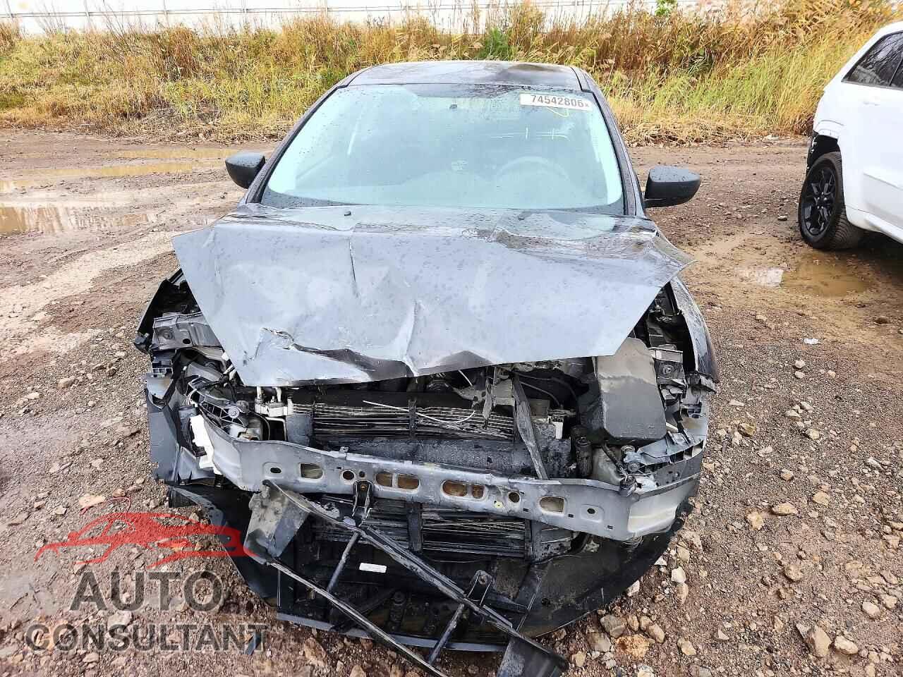 FORD FOCUS 2017 - 1FADP3E27HL214010