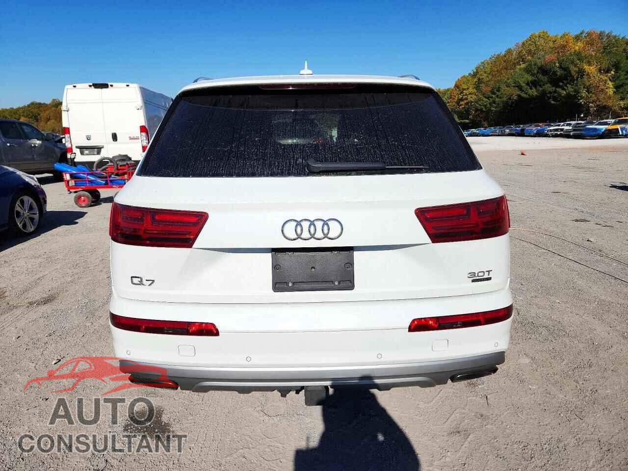 AUDI Q7 2017 - WA1VAAF75HD053157