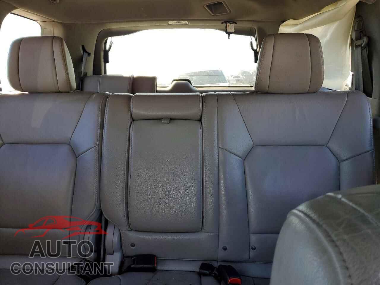 HONDA PILOT 2012 - 5FNYF3H53CB006271
