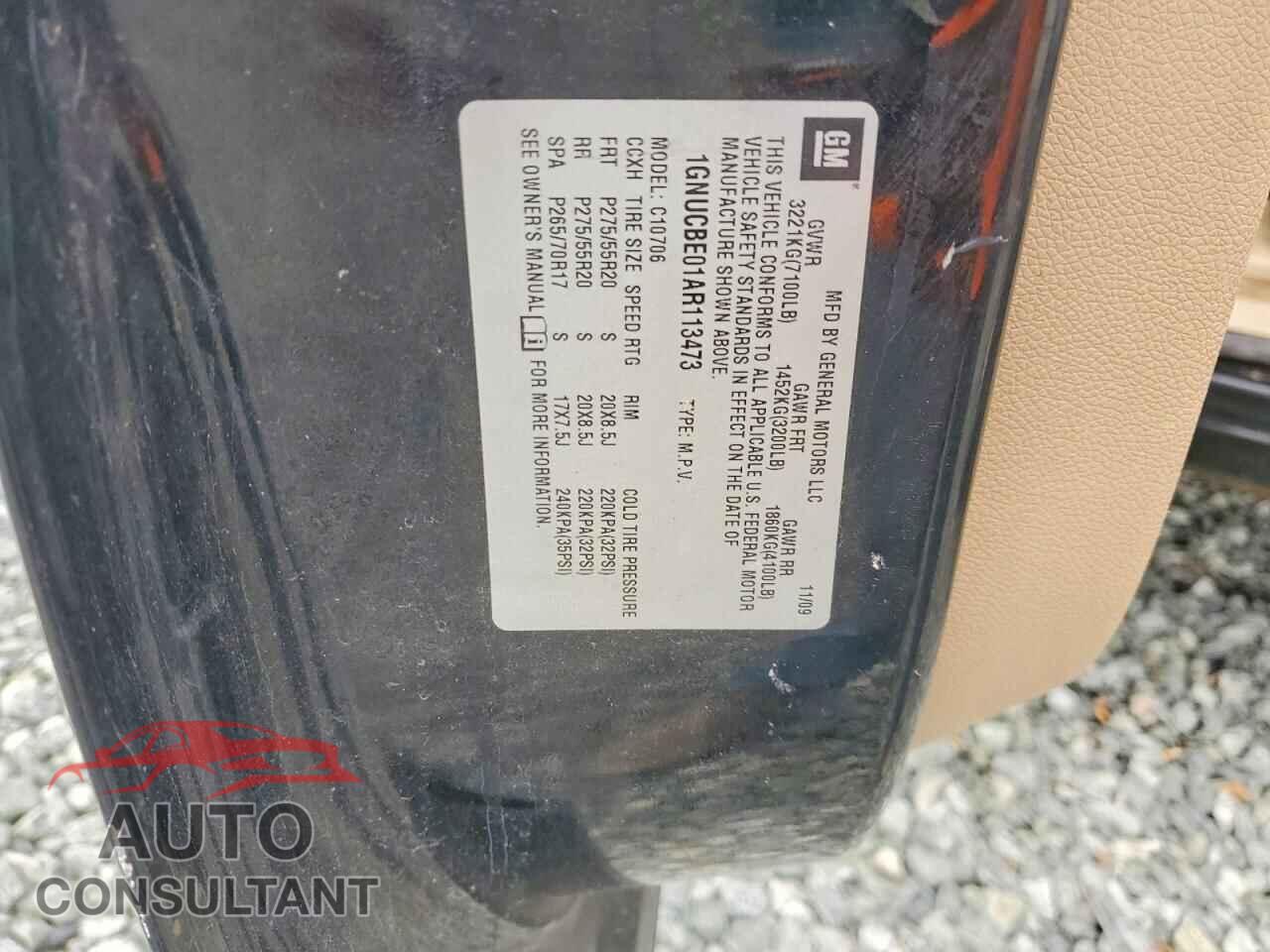 CHEVROLET TAHOE 2010 - 1GNUCBE01AR113473