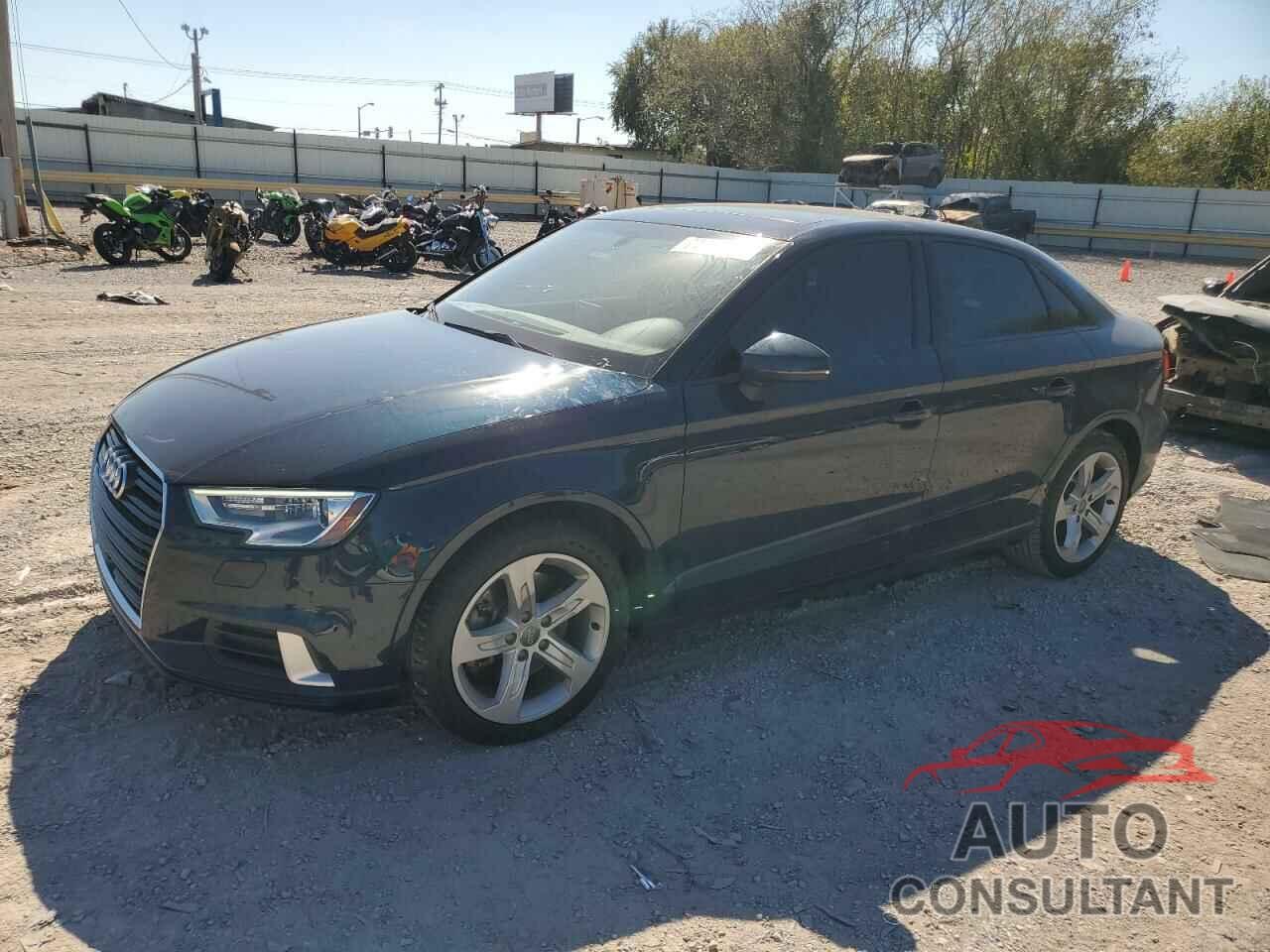 AUDI A3 2018 - WAUAUGFF6J1086243