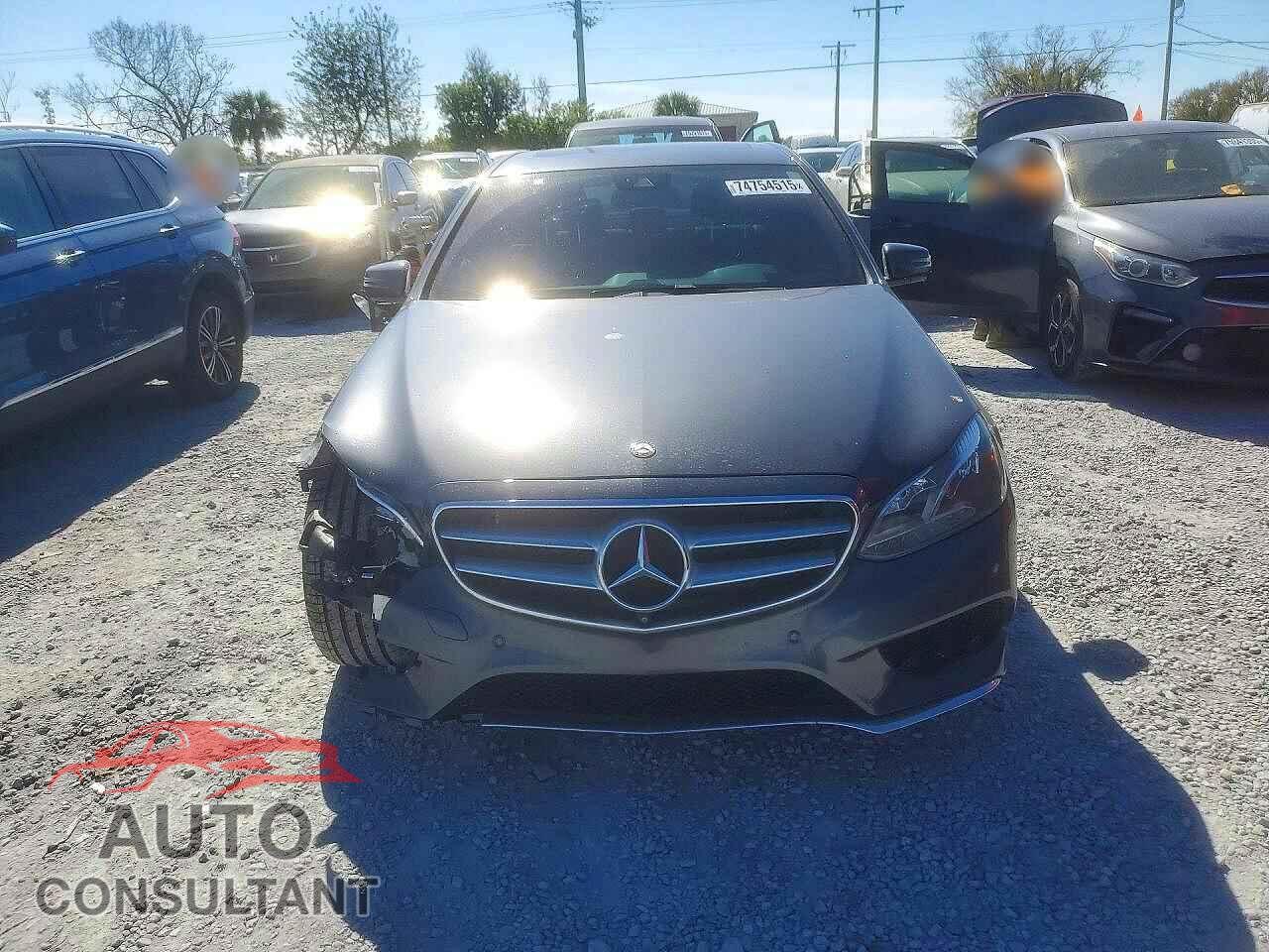 MERCEDES-BENZ E-CLASS 2014 - WDDHF5KB4EA996097