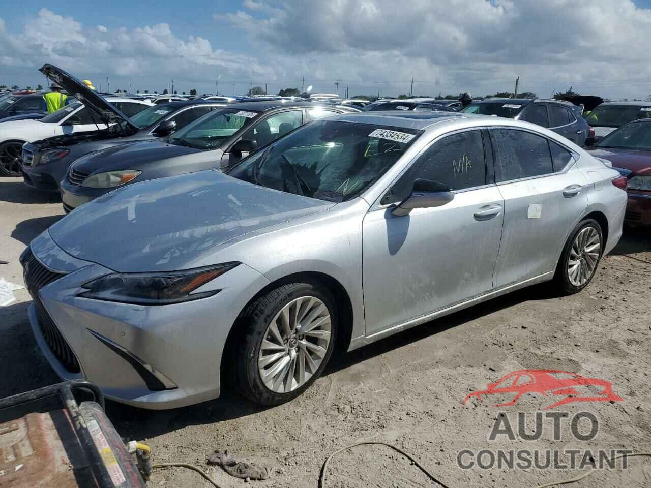 LEXUS ES300 2020 - 58AF21B13LU009681