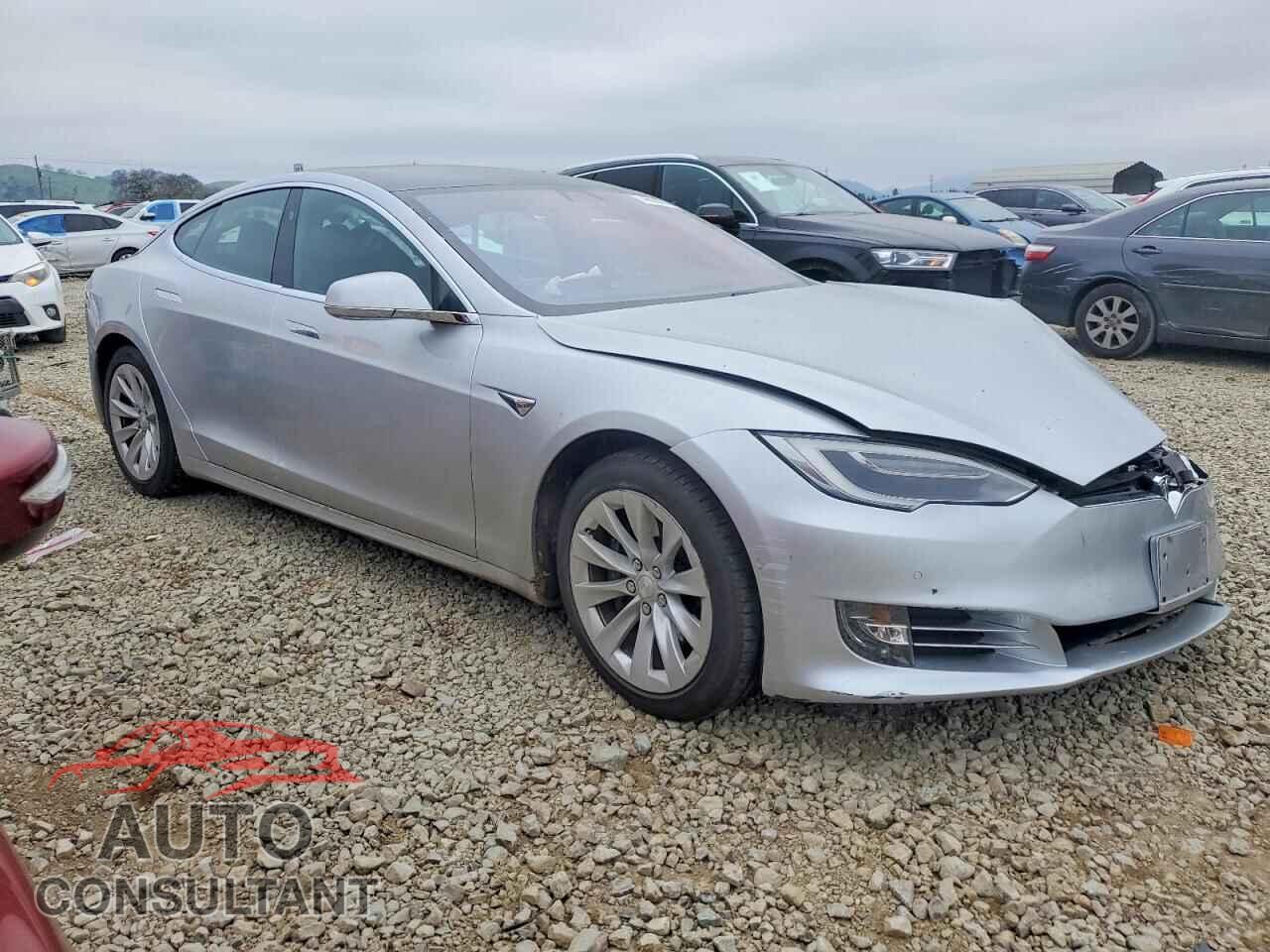 TESLA MODEL S 2017 - 5YJSA1E2XHF230079