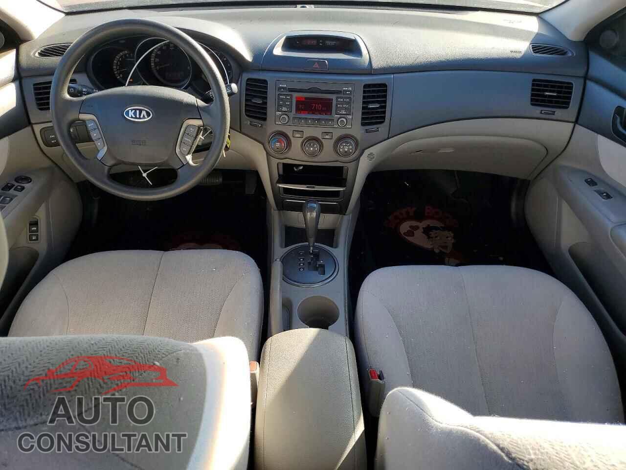 KIA OPTIMA 2010 - KNAGG4A89A5432206