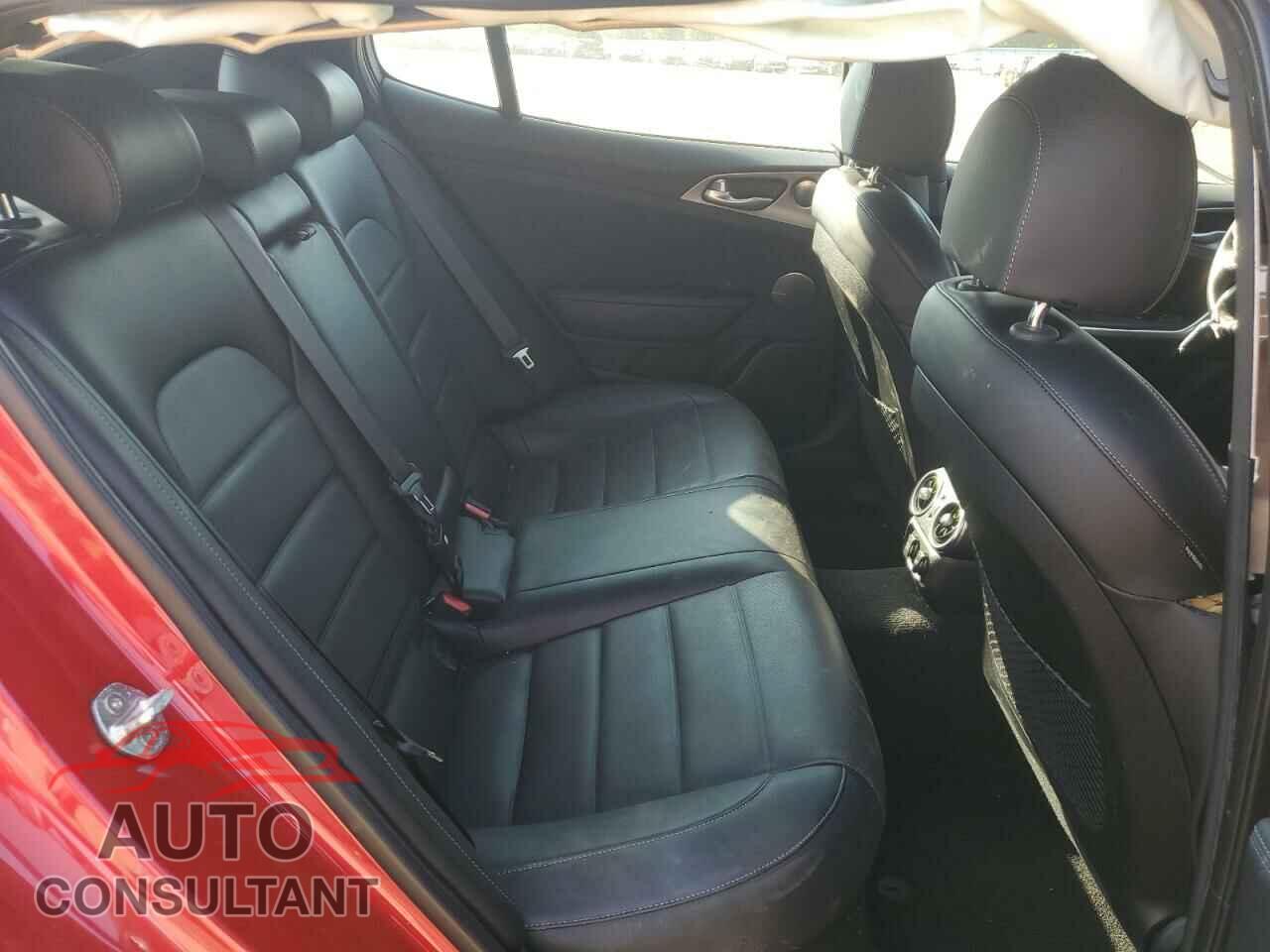 KIA STINGER 2018 - KNAE55LC3J6025559