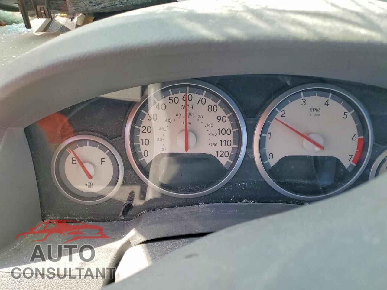 DODGE CARAVAN 2010 - 2D4RN5D1XAR134517