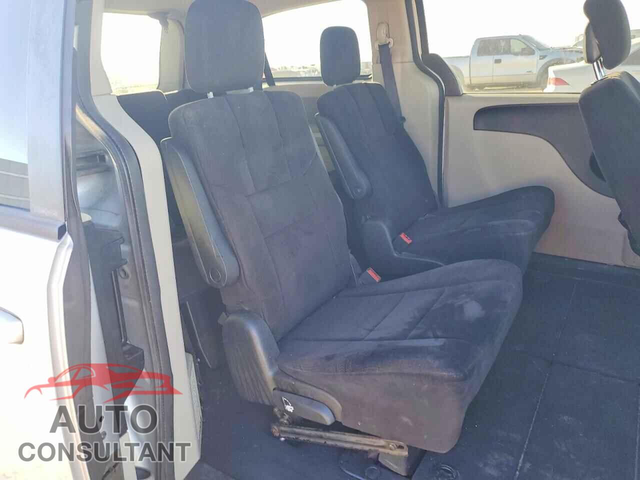 DODGE CARAVAN 2011 - 2D4RN4DG6BR608446
