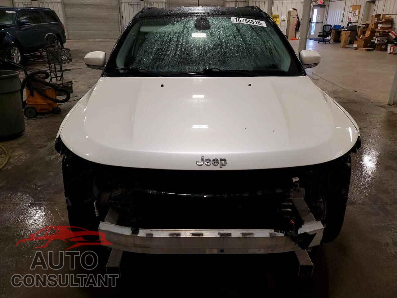 JEEP COMPASS 2017 - 3C4NJDCB3HT631928