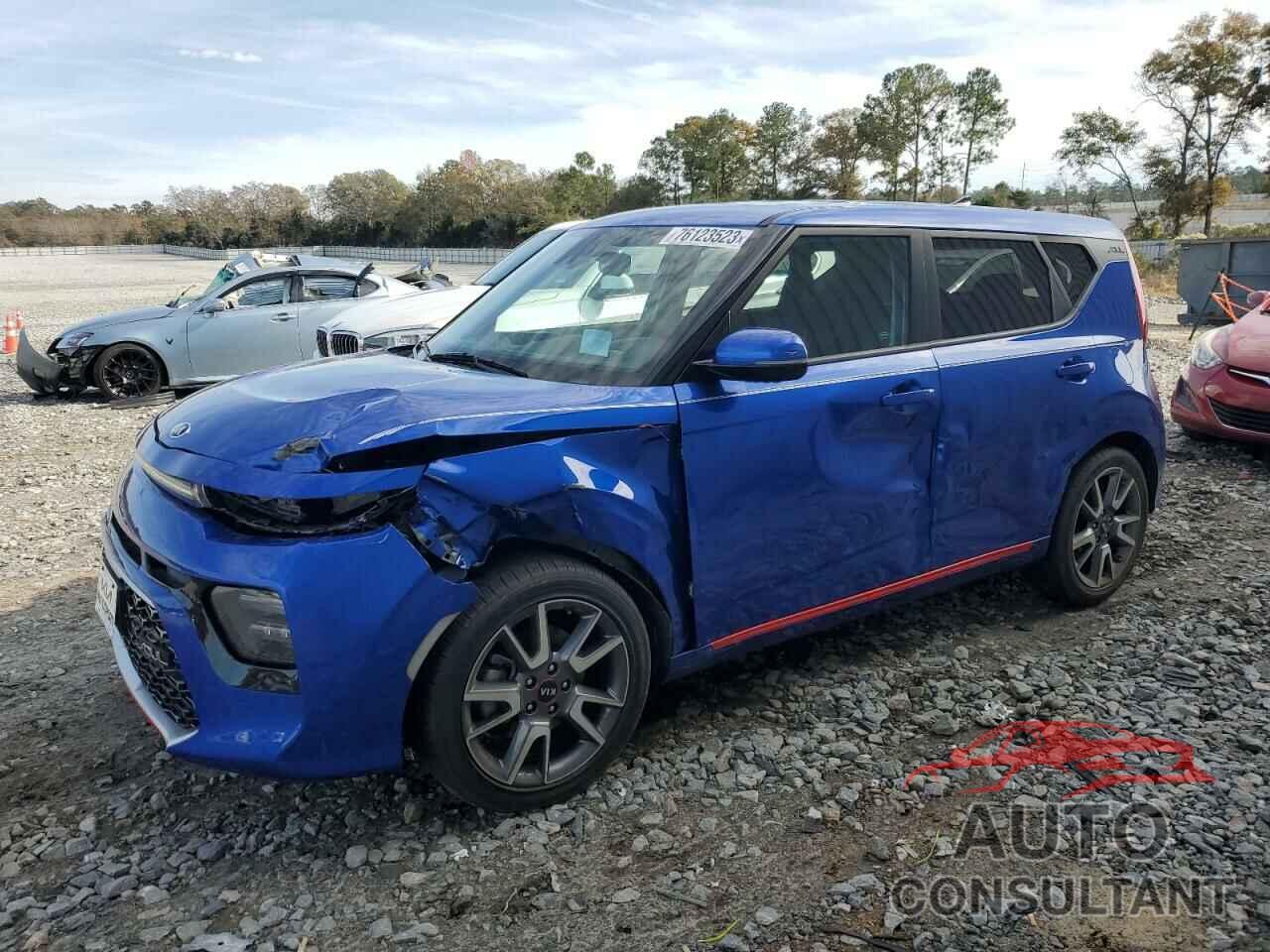 KIA SOUL 2021 - KNDJ53AF2M7758347