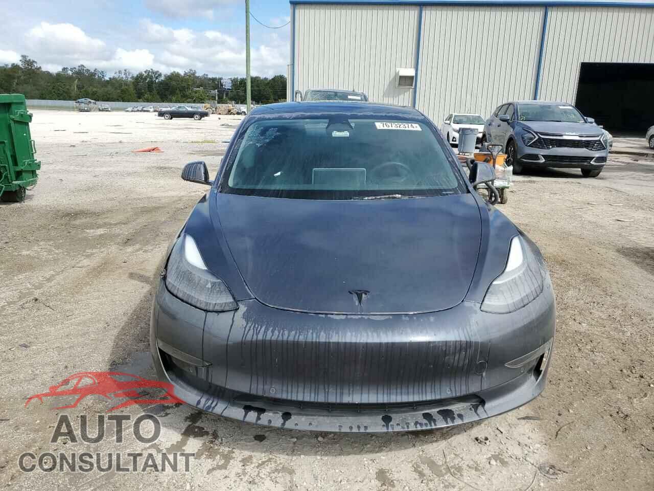 TESLA MODEL 3 2022 - 5YJ3E1EAXNF370032