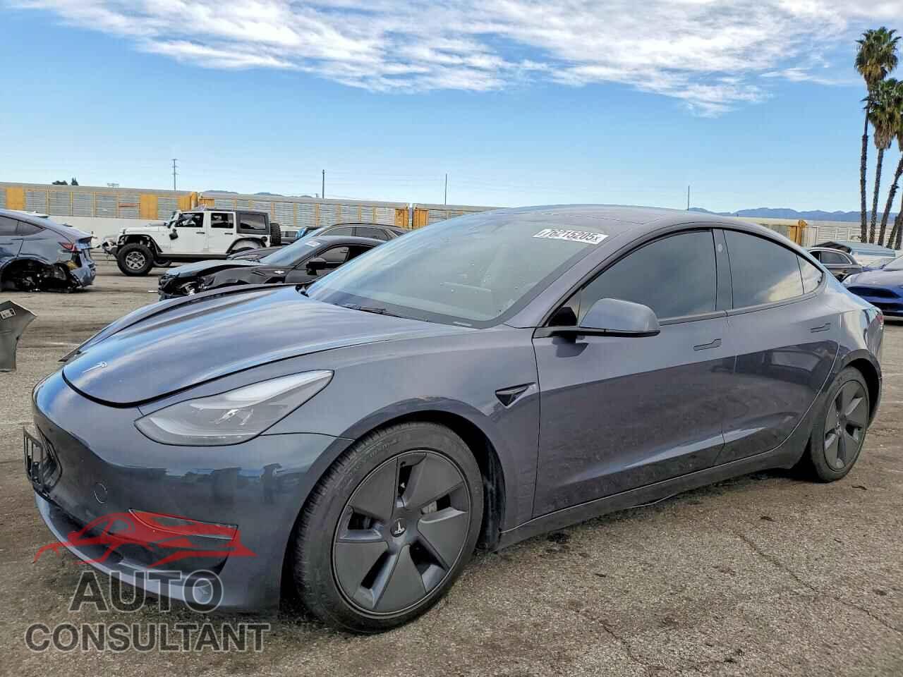 TESLA MODEL 3 2023 - 5YJ3E1EA1PF660839