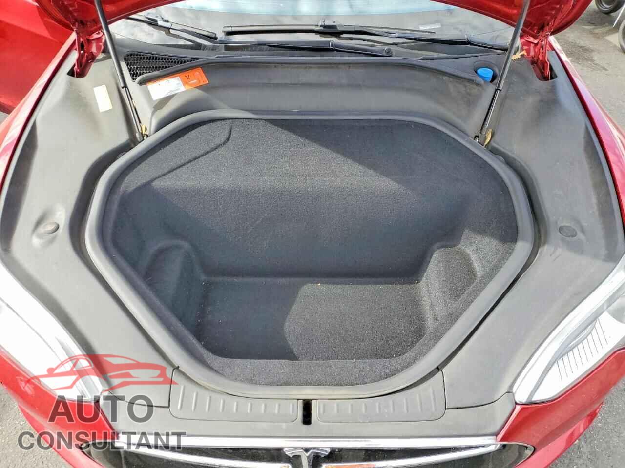 TESLA MODEL S 2015 - 5YJSA1E23FF101808