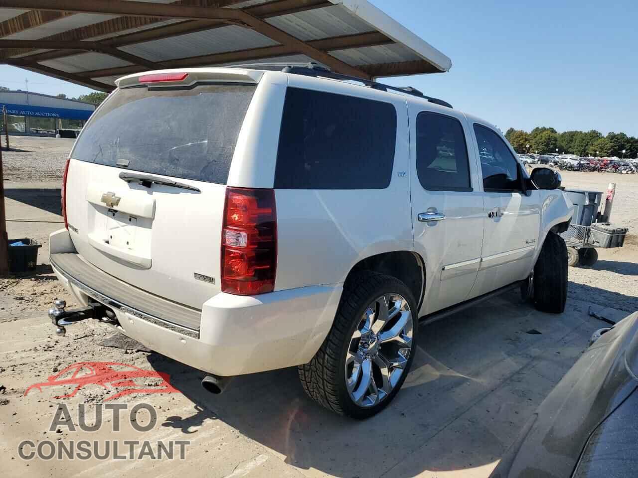 CHEVROLET TAHOE 2011 - 1GNSKCE02BR292186