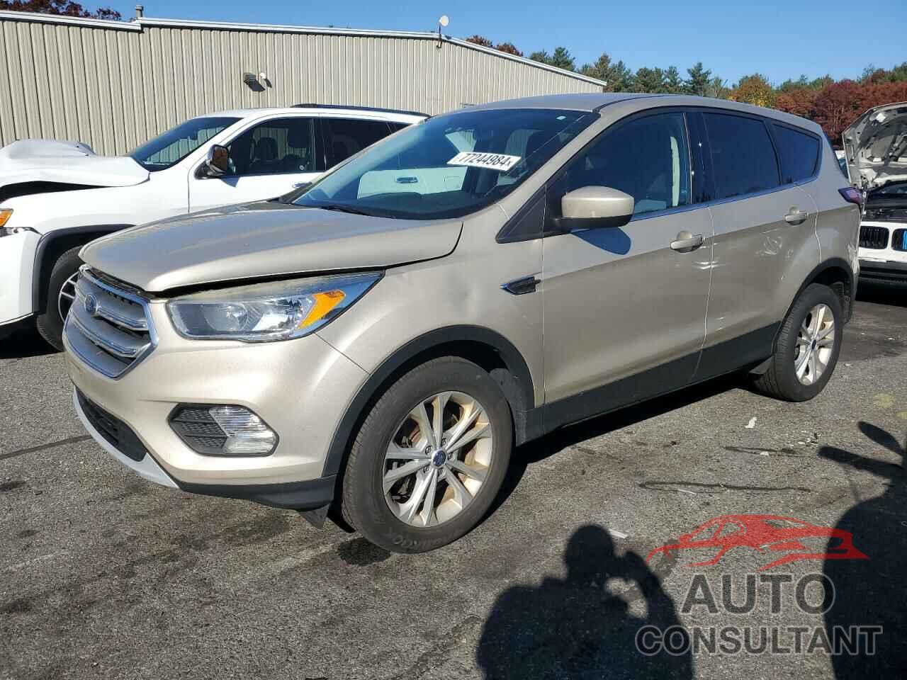 FORD ESCAPE 2017 - 1FMCU9GD9HUD90126