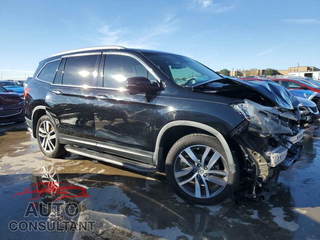 HONDA PILOT 2017 - 5FNYF6H96HB072826