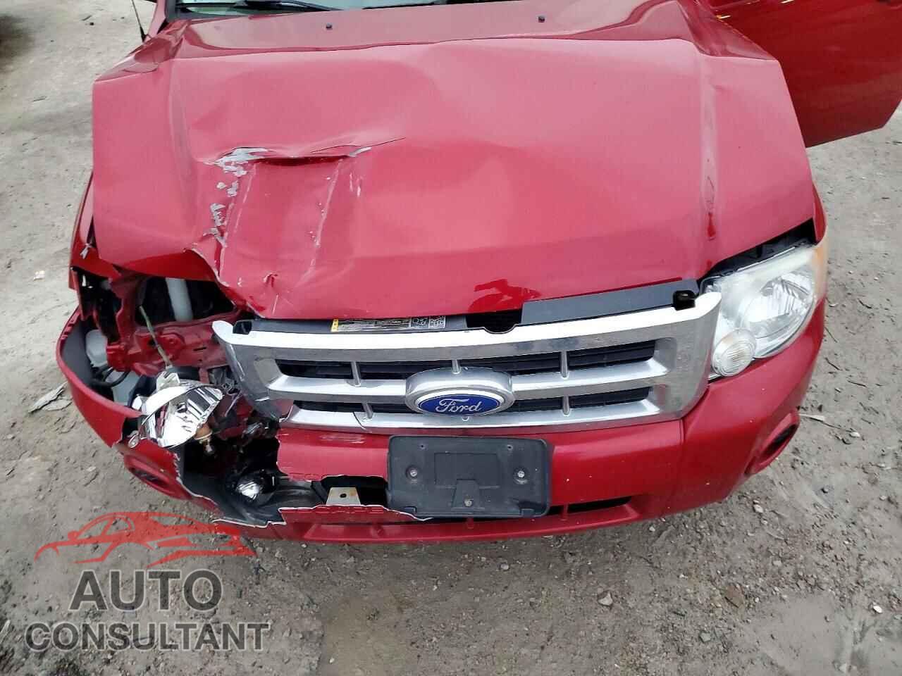 FORD ESCAPE 2011 - 1FMCU0C74BKC18326