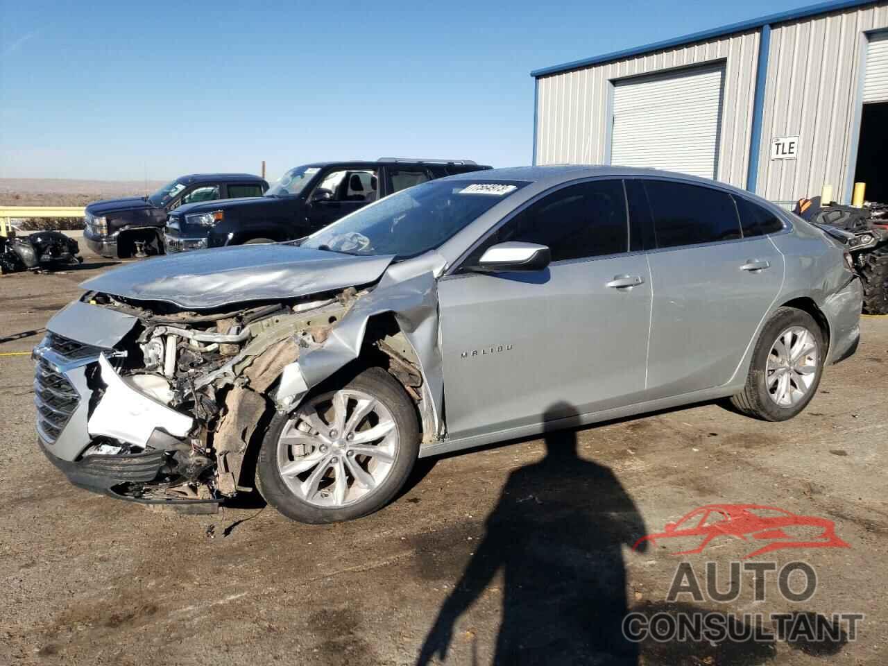CHEVROLET MALIBU 2022 - 1G1ZD5ST5NF170612