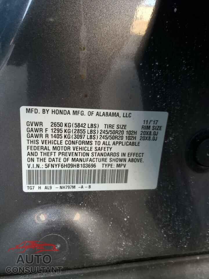 HONDA PILOT 2017 - 5FNYF6H09HB103696