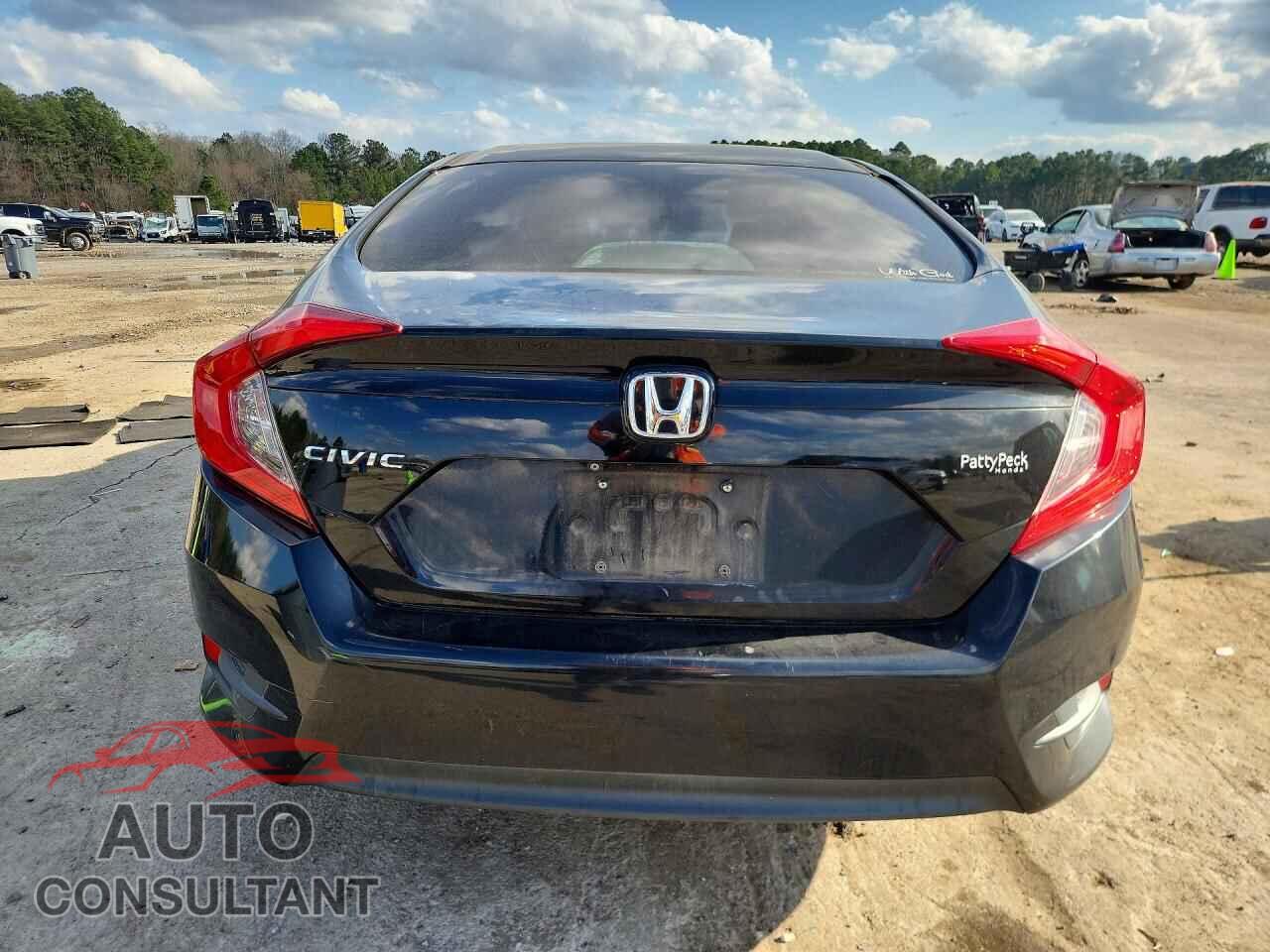 HONDA CIVIC 2018 - 19XFC2F58JE006637