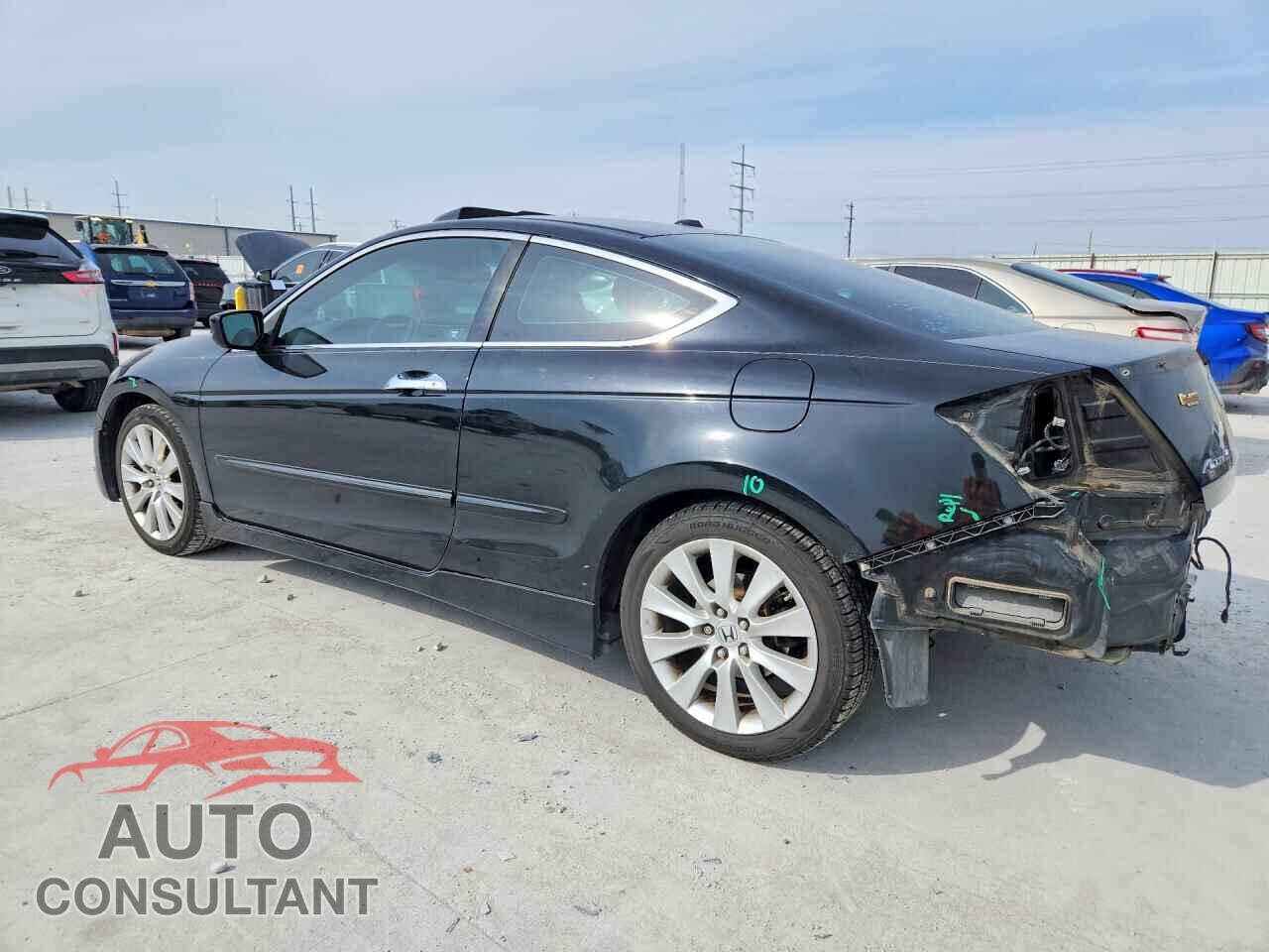 HONDA ACCORD 2010 - 1HGCS2B82AA000021