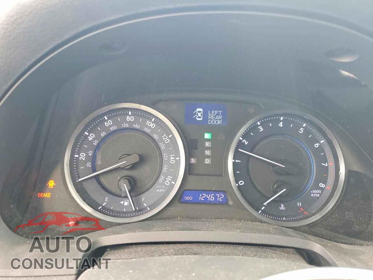 LEXUS IS 2011 - JTHCE5C2XB5000617