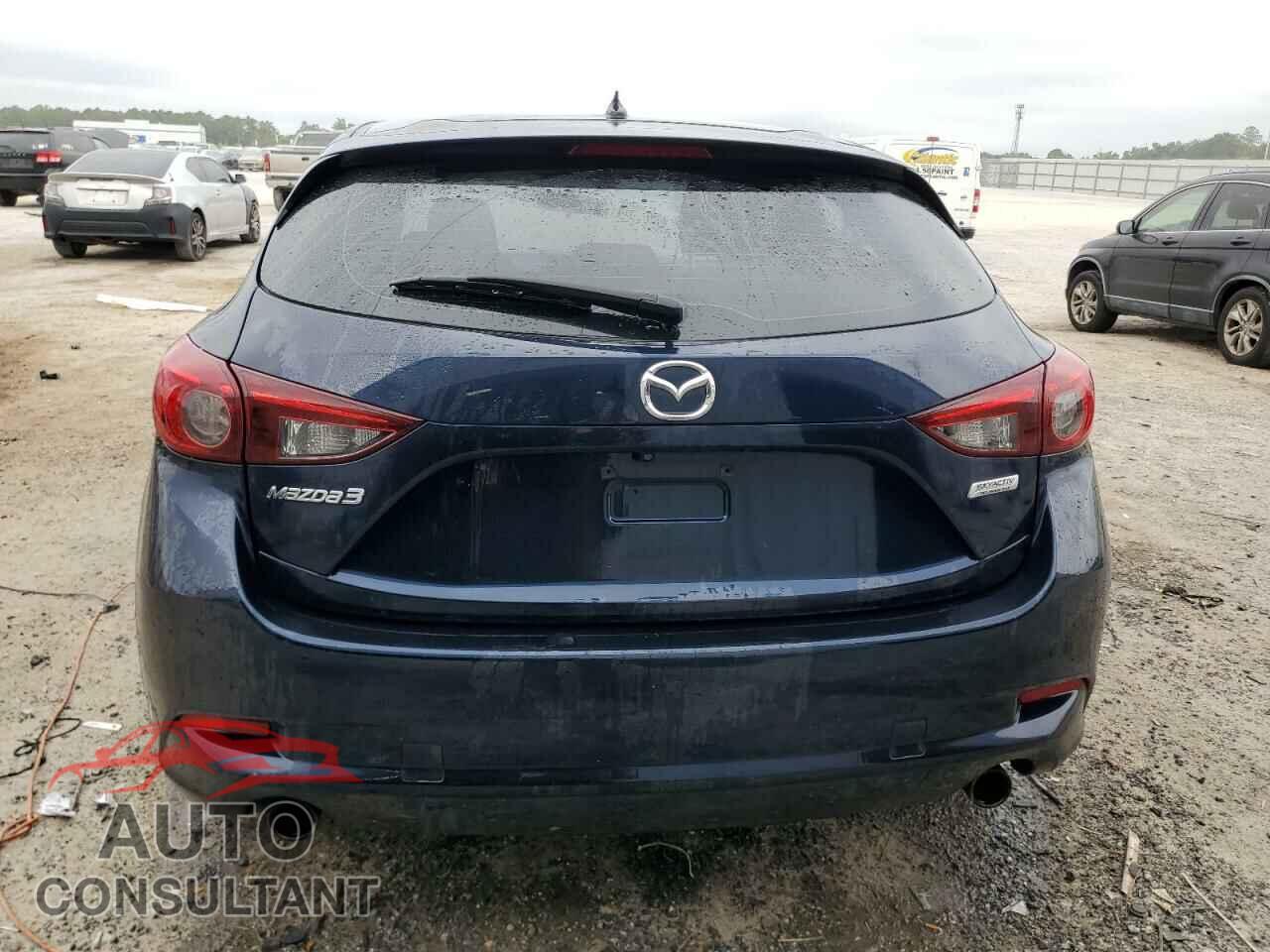 MAZDA 3 2017 - 3MZBN1K79HM136272