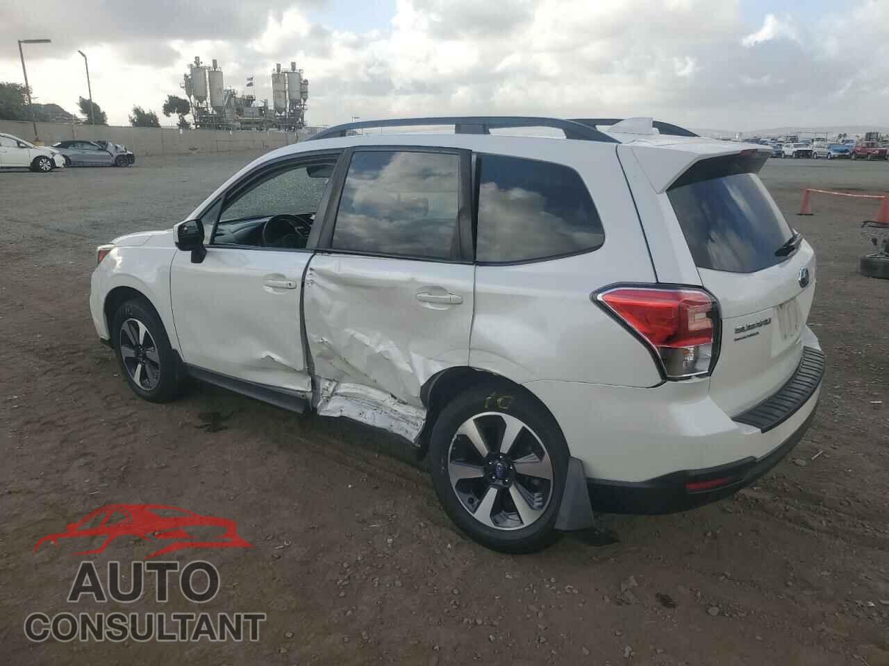 SUBARU FORESTER 2017 - JF2SJAEC4HH555899