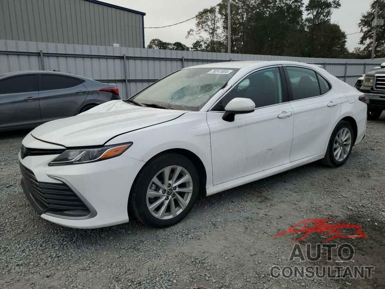 TOYOTA CAMRY 2021 - 4T1C11AKXMU602141