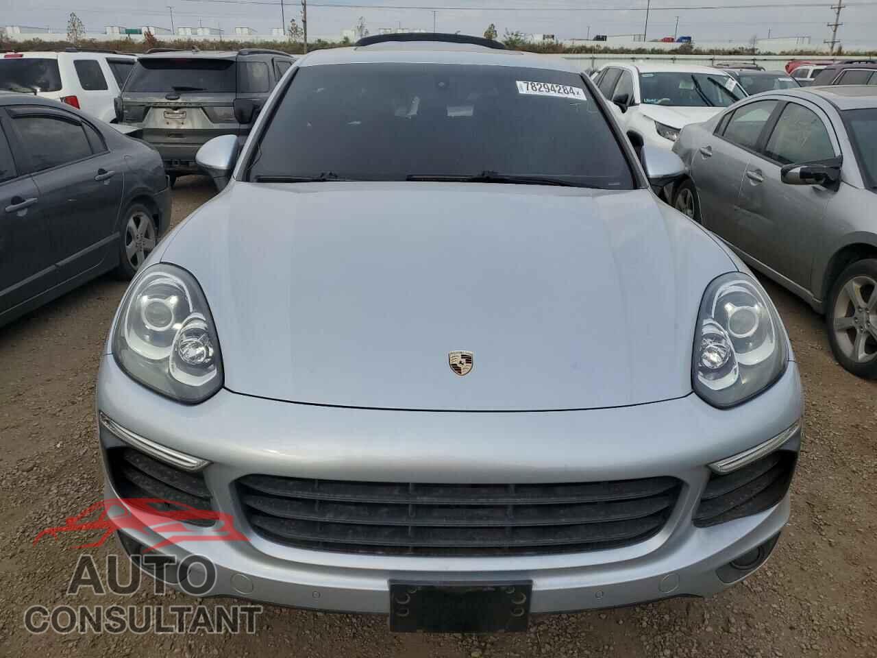 PORSCHE CAYENNE 2016 - WP1AA2A22GLA04586